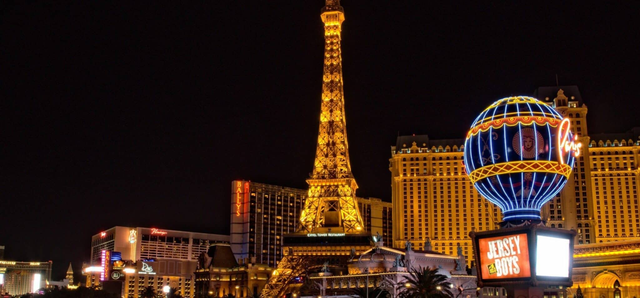 the Las Vegas eiffel tower and nightlife on the strip